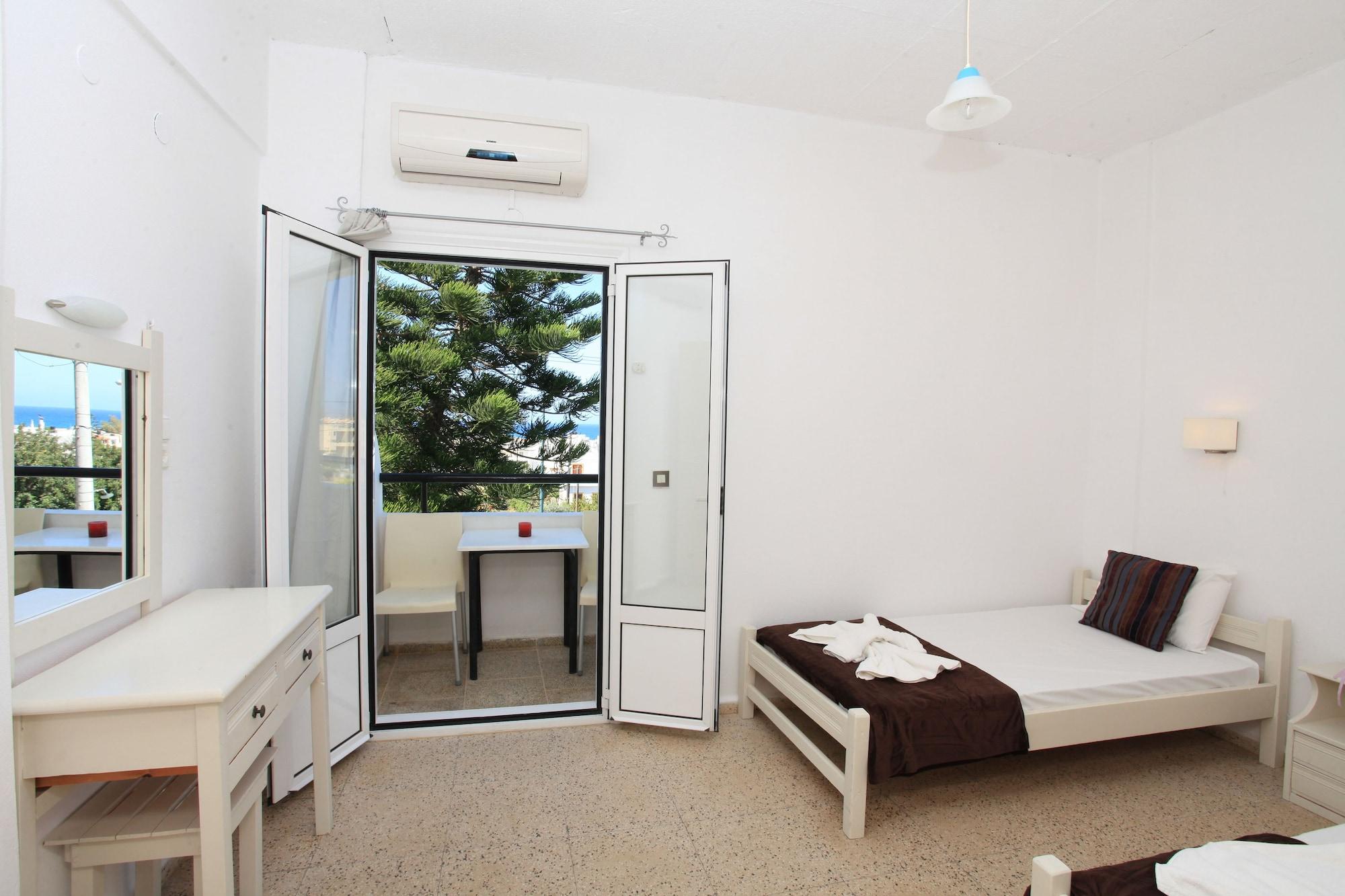 Iraklis Apartments Stalida エクステリア 写真